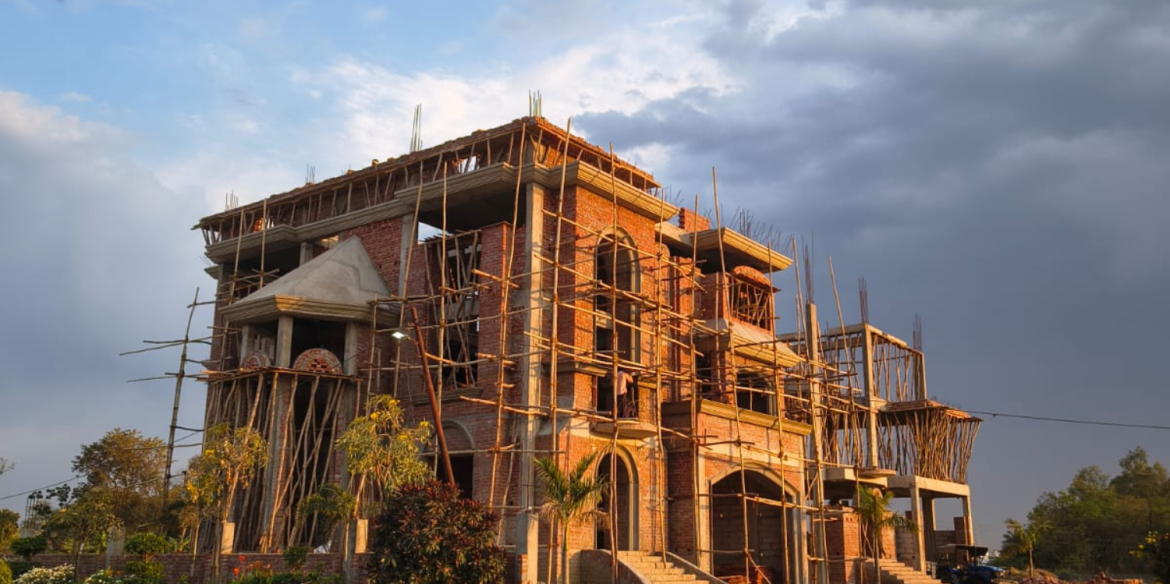 Best Construction Company in Lucknow | V-Trims Design